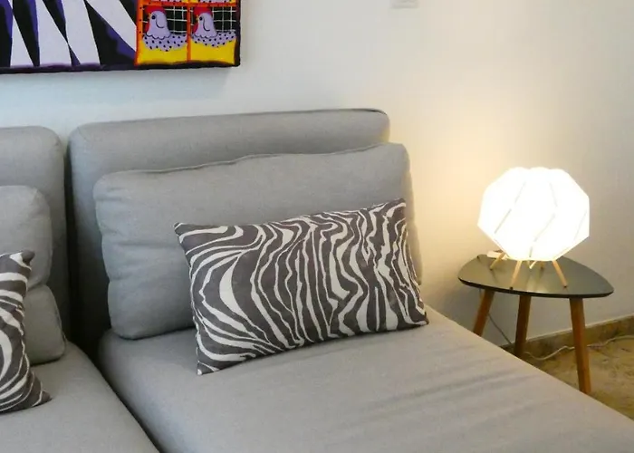 Azhar Suites