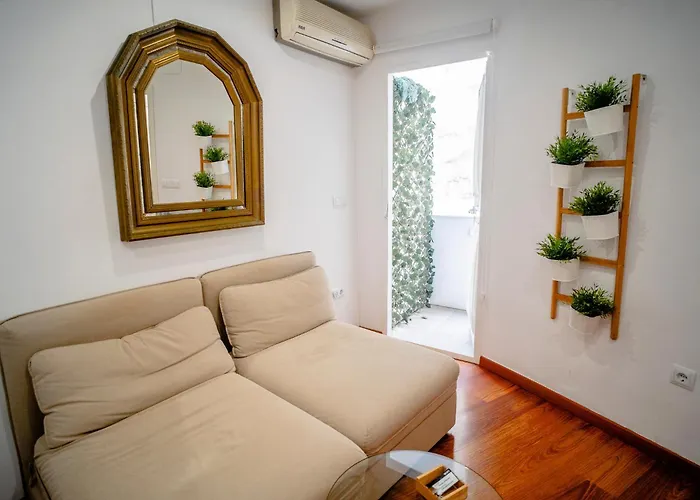 Azhar Suites
