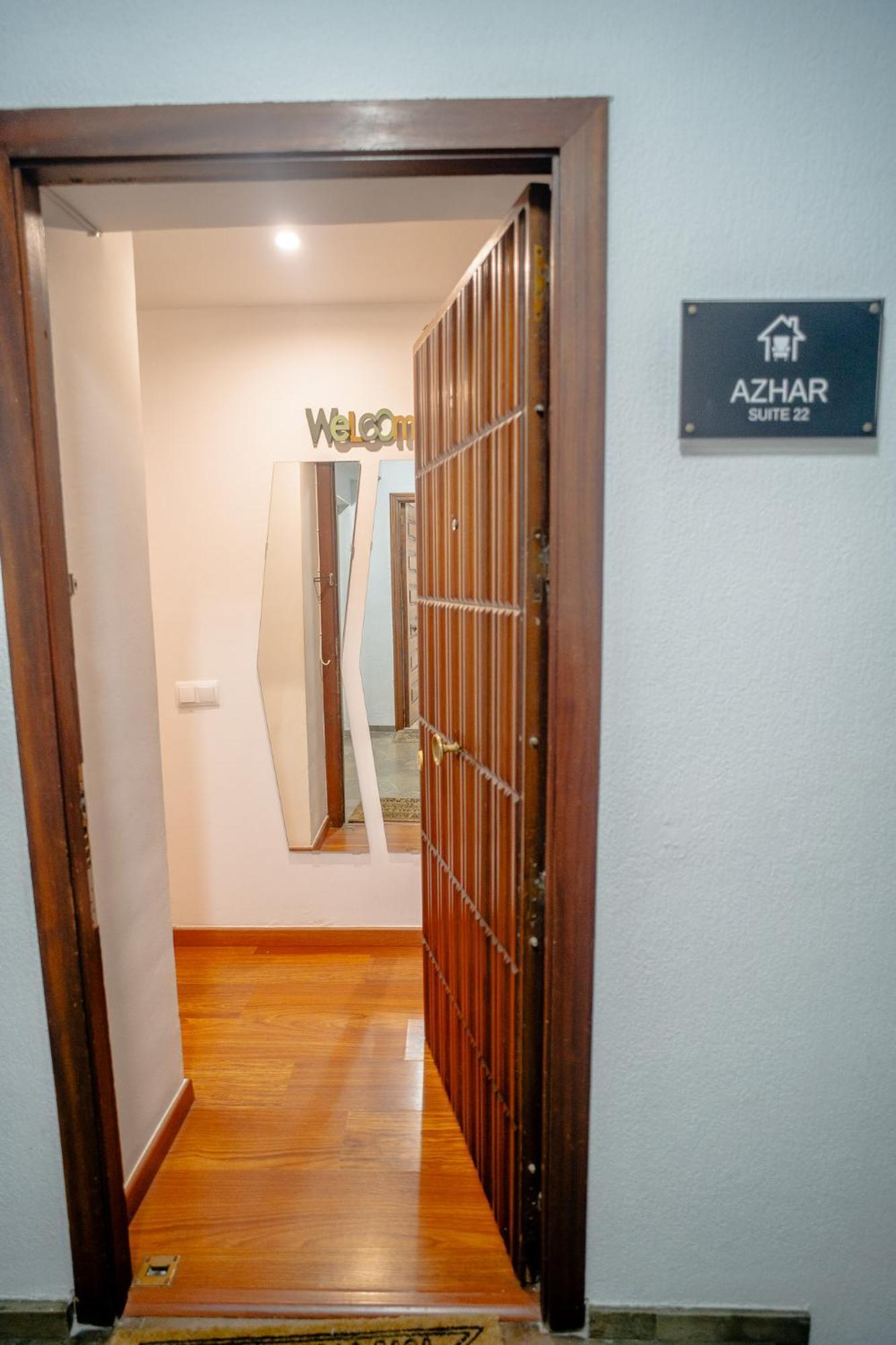 Azhar Apartment